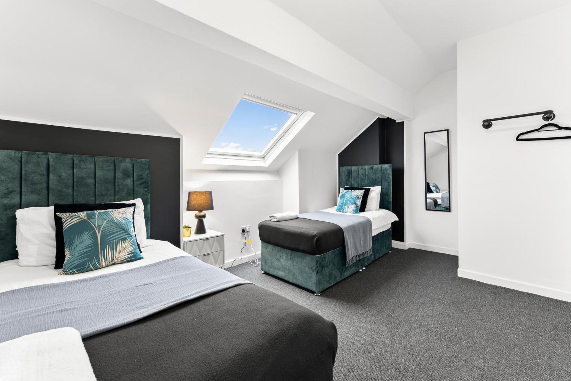 Ferienwohnung 20 Percent Off! Stylish Sheffield Abode Sleeps 12 Exterior foto