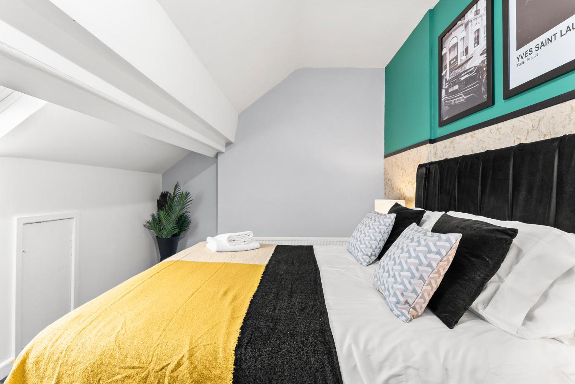 Ferienwohnung 20 Percent Off! Stylish Sheffield Abode Sleeps 12 Exterior foto