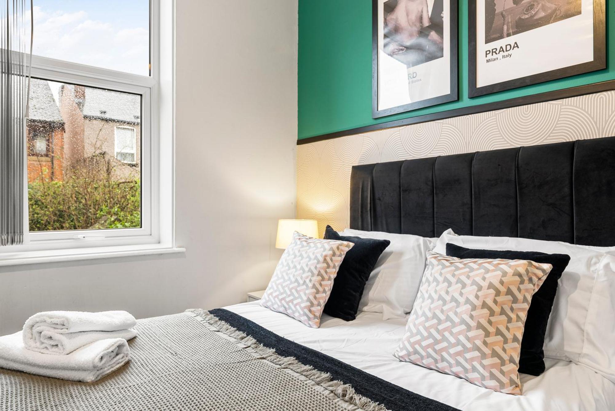 Ferienwohnung 20 Percent Off! Stylish Sheffield Abode Sleeps 12 Exterior foto