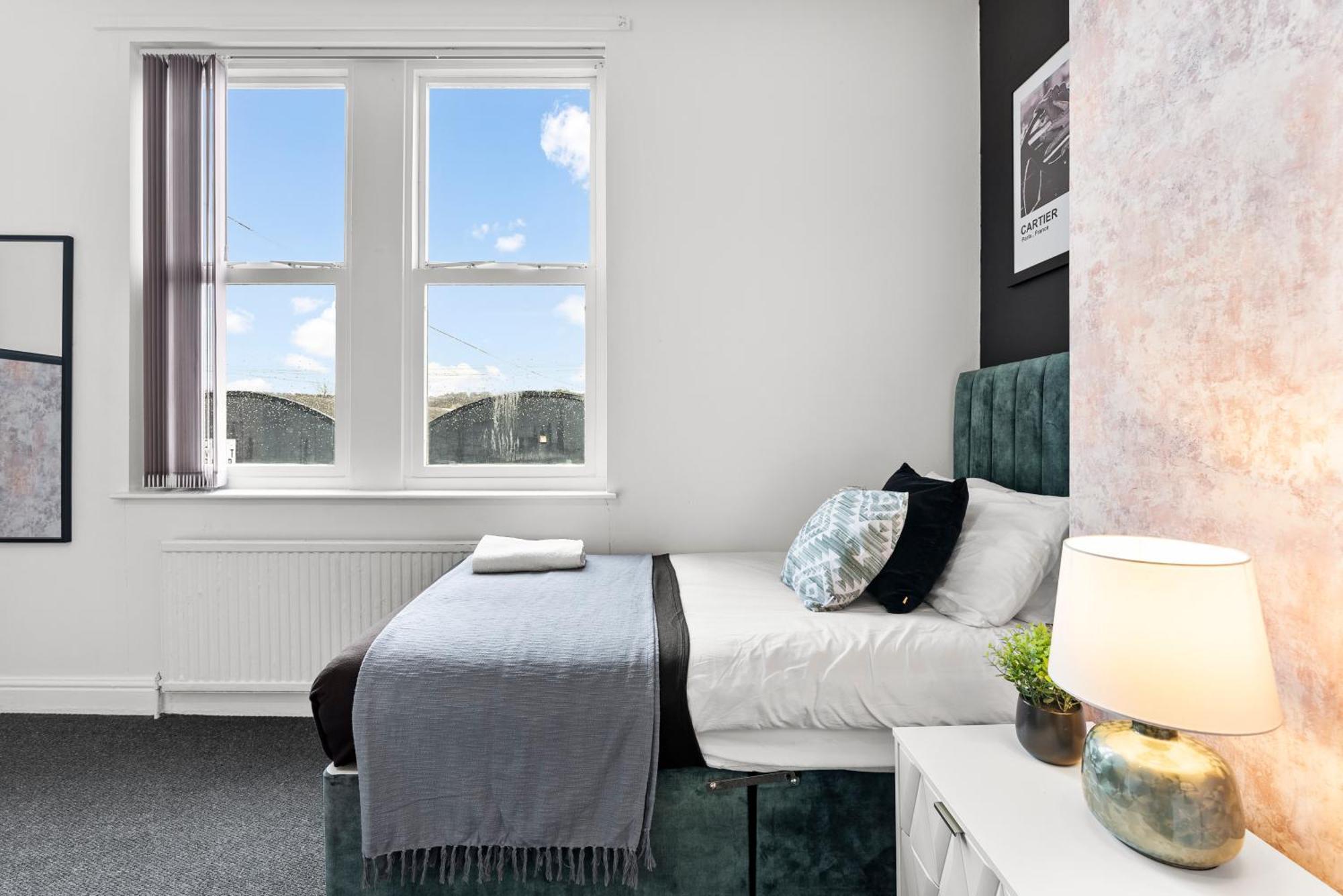 Ferienwohnung 20 Percent Off! Stylish Sheffield Abode Sleeps 12 Exterior foto