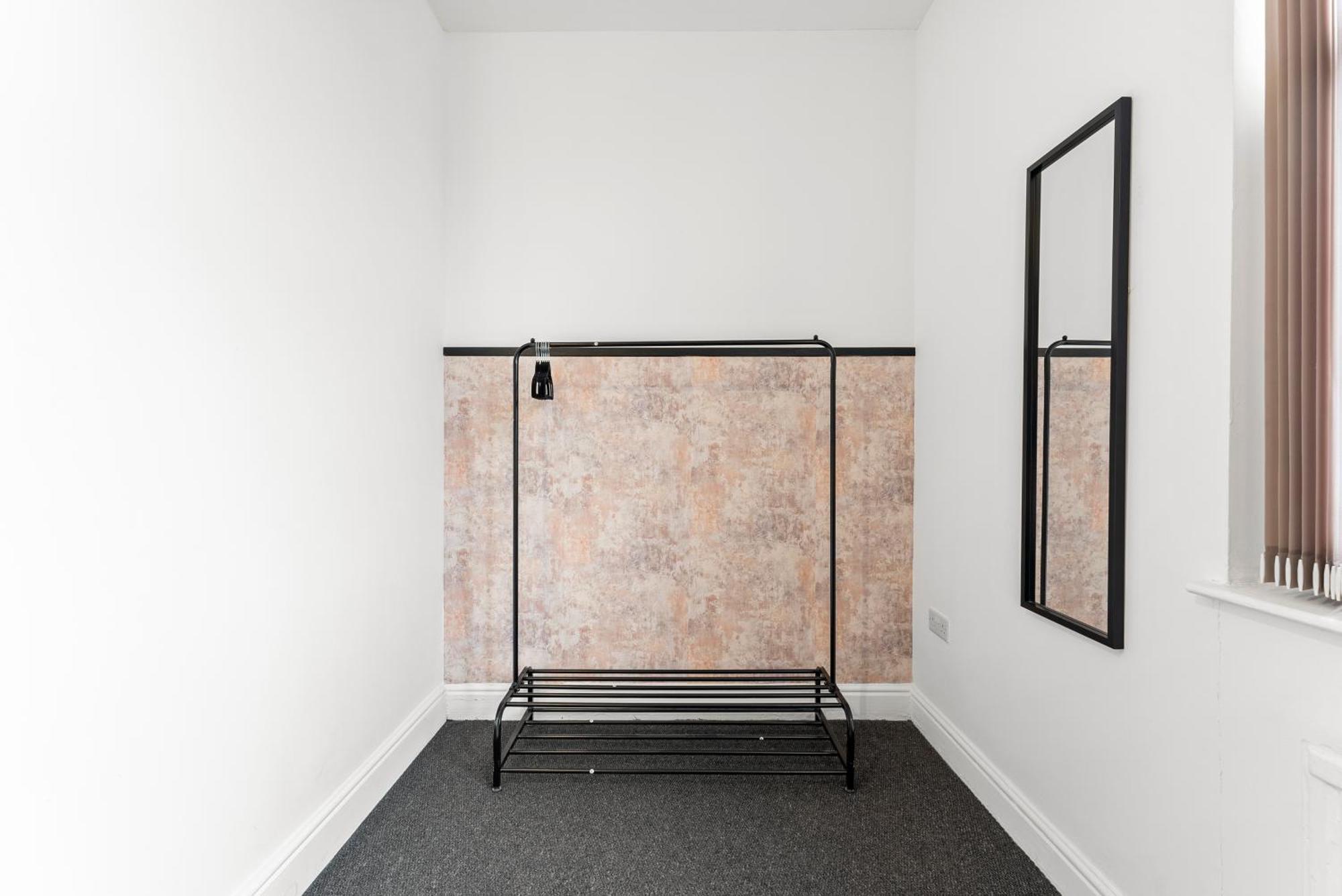 Ferienwohnung 20 Percent Off! Stylish Sheffield Abode Sleeps 12 Exterior foto
